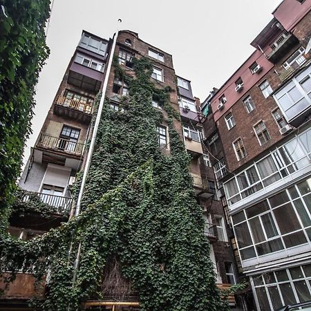 Two-Floor Apartments And Studio 2-Х Этажные Апартаменты И Студия В Самом Центре Kharkov Ngoại thất bức ảnh